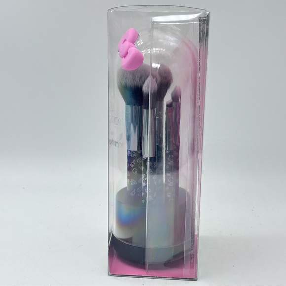 Impressions Vanity x Hello Kitty “The Favorites" Bell Jar 6-Piece Brush Gift Set - Picture 5 of 8